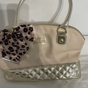 Betsy Johnson Handbag- EXCELLENT CONDITION